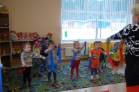 «Цветные лоскуточки-наши флажочки»