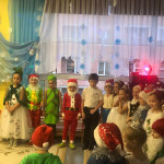 Новогодний утренник в группе «Ромашки»