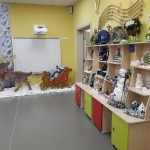 НОВОГОДНЕЕ УБРАНСТВО МУЗЫКАЛЬНОГО ЗАЛА И ВЫСТАВКА ПОДЕЛОК