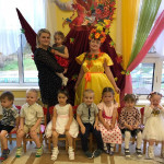 ПРАЗДНИЧНОЕ РАЗВЛЕЧЕНИЕ ВО ВТОРОЙ МЛАДШЕЙ ГРУППЕ «ВСЕЗНАЙКА»