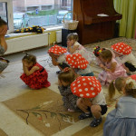 ПРАЗДНИК ОСЕНИ ВО ВТОРОЙ МЛАДШЕЙ ГРУППЕ 